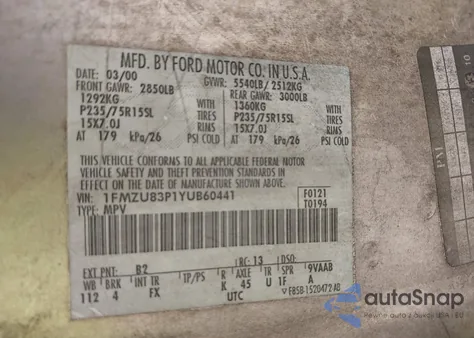 2000 Ford Explorer Xlt из США, поврежденный, VIN 1FMZU83P1YUB60441